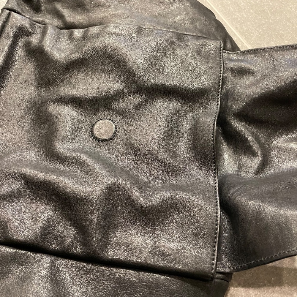 Black leather bag from Sundance - Picture 4 of 8